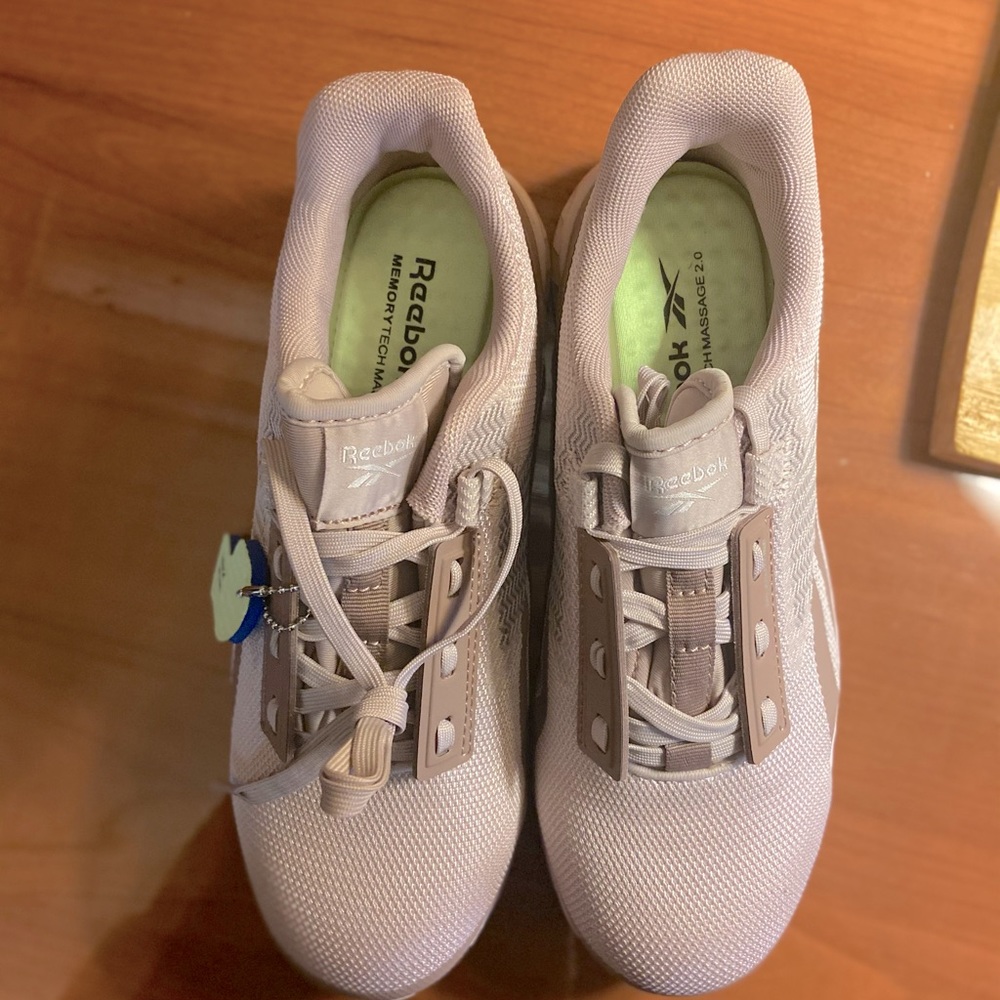 Shoes - Picture 2 of 4